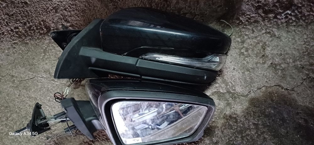 Зеркало заднего вида