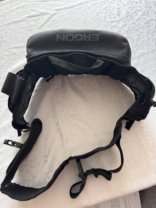 Чанта за колоездене/туризъм за кръст Ergon BA Hip Pack