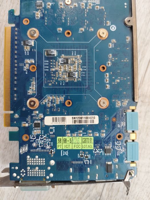 Видео карта Gigabyte