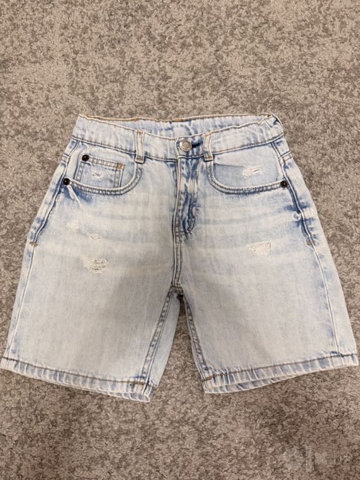 Продаются джинсовые шортики ZARA