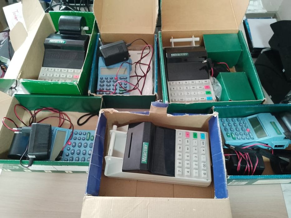 Продам старые кассовые аппараты