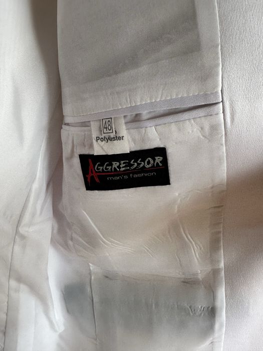 Мъжко бяло сако размер 48