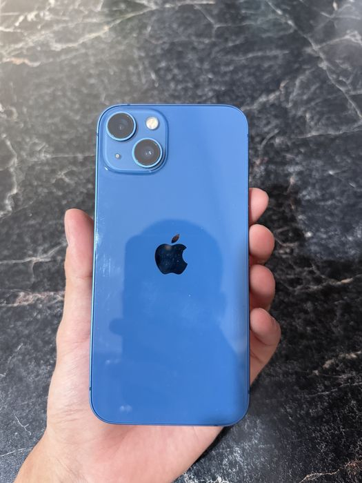iPhone 13 128gb.