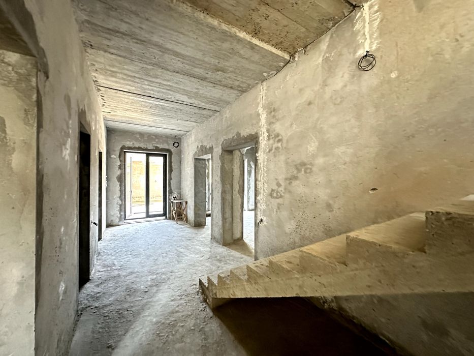 Ер уй сотилади жуддаям кулай нархда