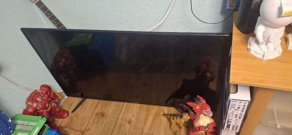 Продам телевизор рабочий.