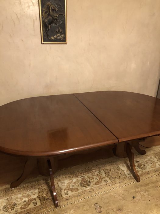 Продам стол