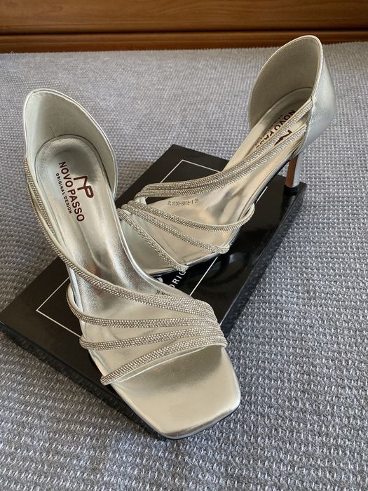 Продам босоножки!