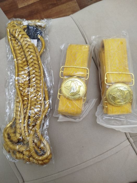 Продам военные формы и аксессуары