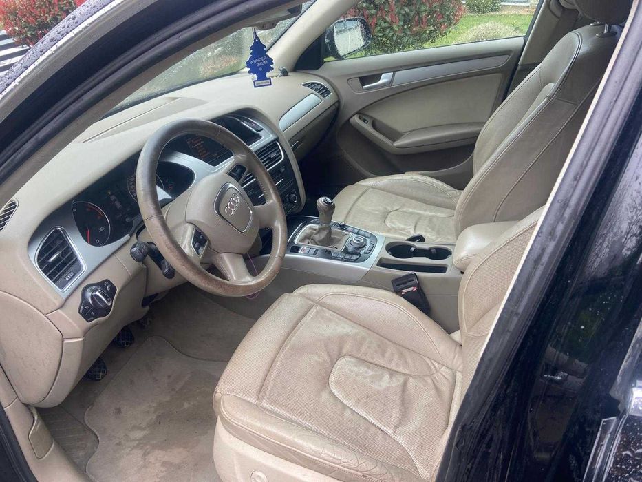 AUDI A4 B8 2010 143.CP