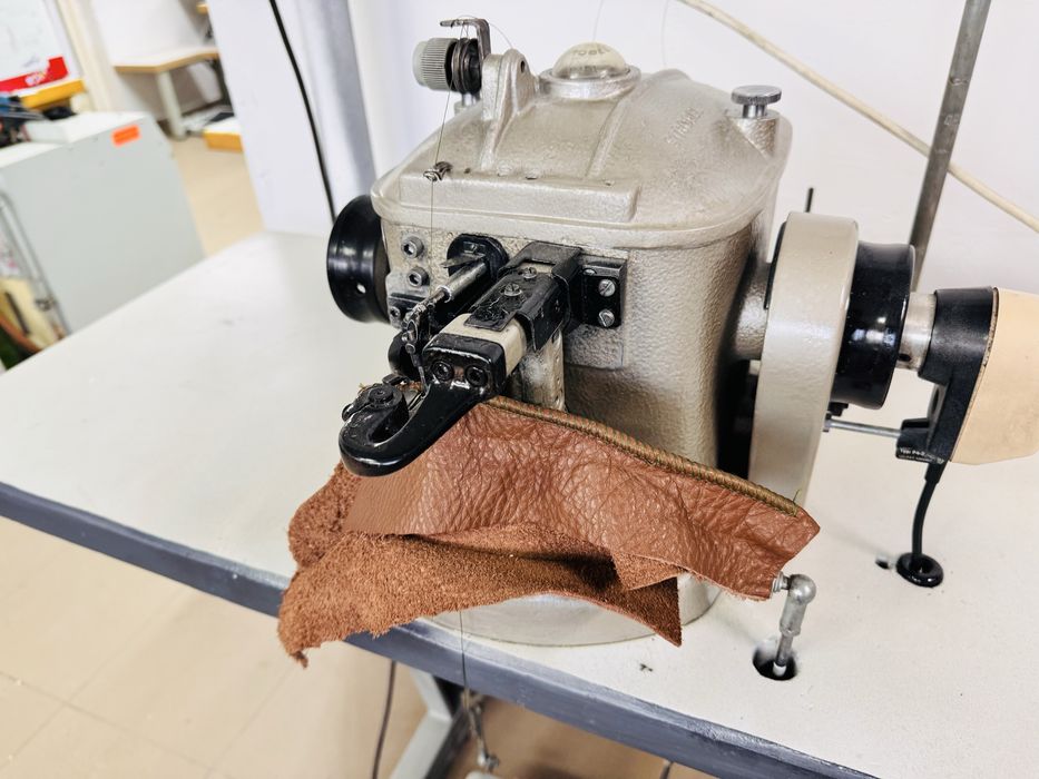 Masina de cusut Branturi de incaltaminte  Strobel 141-23 ev