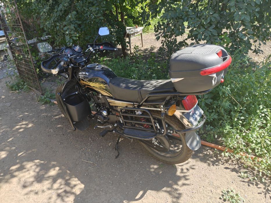 Продам мотоцикл Сузуки gsx 200