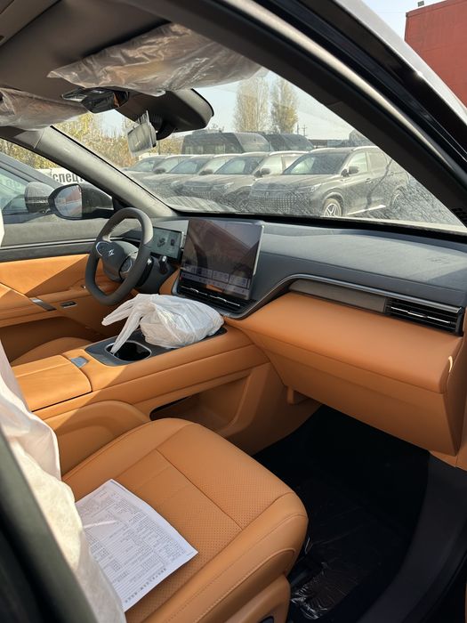 Dong Feng ep008 Restayling