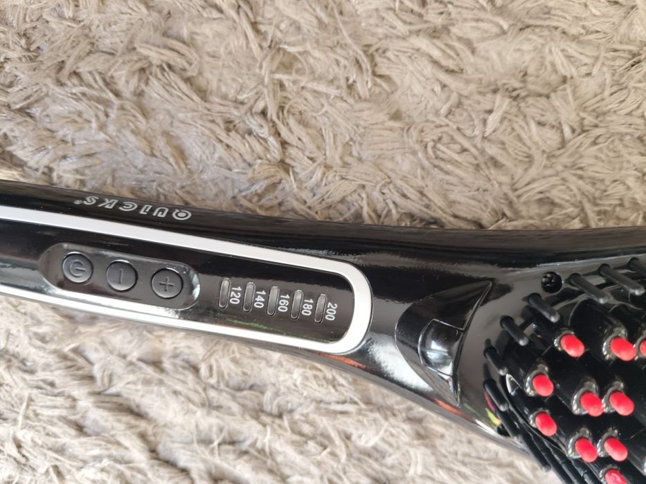 Выпрямитель расческа для укладки