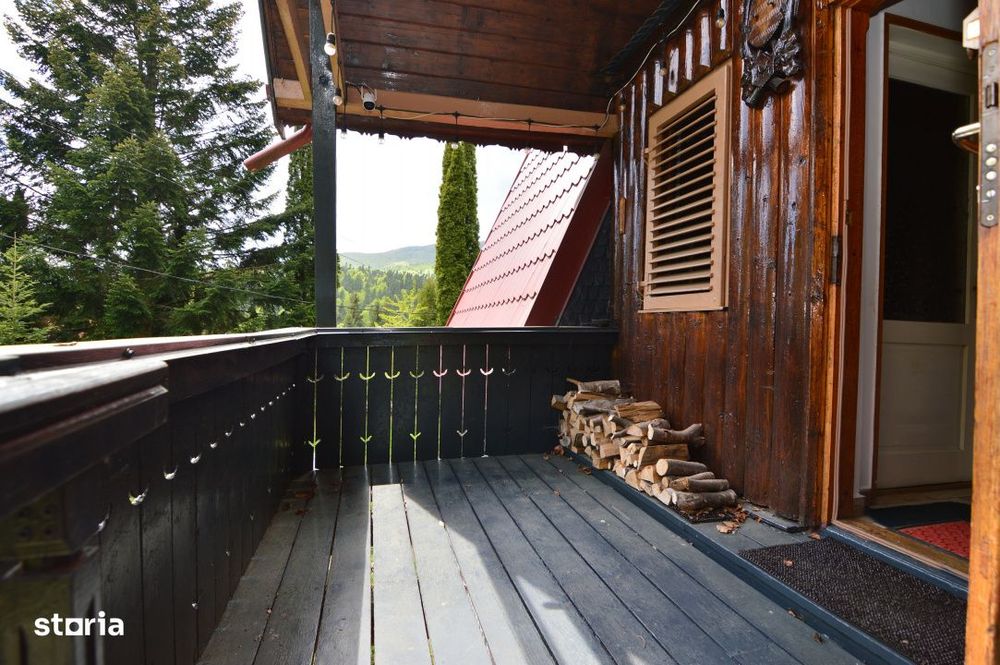 Vanzare Vila 6 Camere Maneciu-Cheia