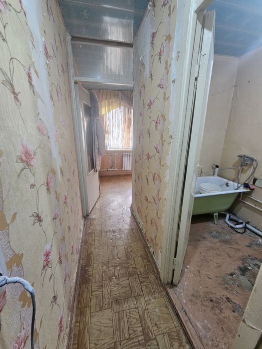 Срочно продаётся 1 комнатная квартира в городе Чирчике