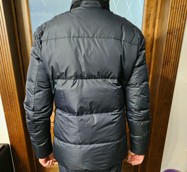 Продам оригинальный пуховик GRATUDE