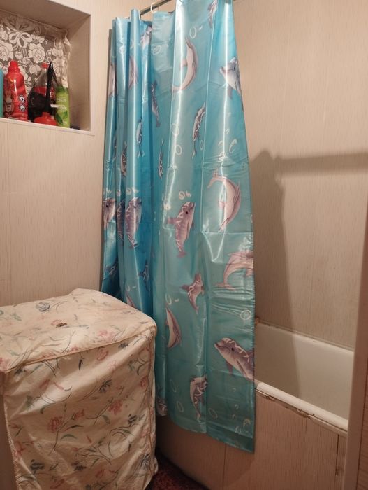 Уй сотилади 3хонали