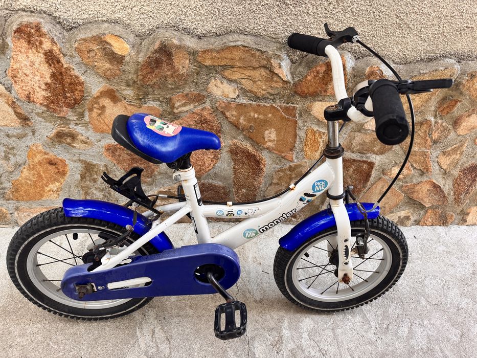 Детски велосипед  с помощни колела