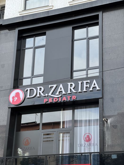 Klinika uchun xona arendaga 15 kv metrlik joy 1 ta xona