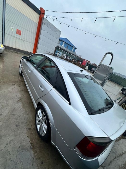 Vând Opel Vectra an2008 150cp