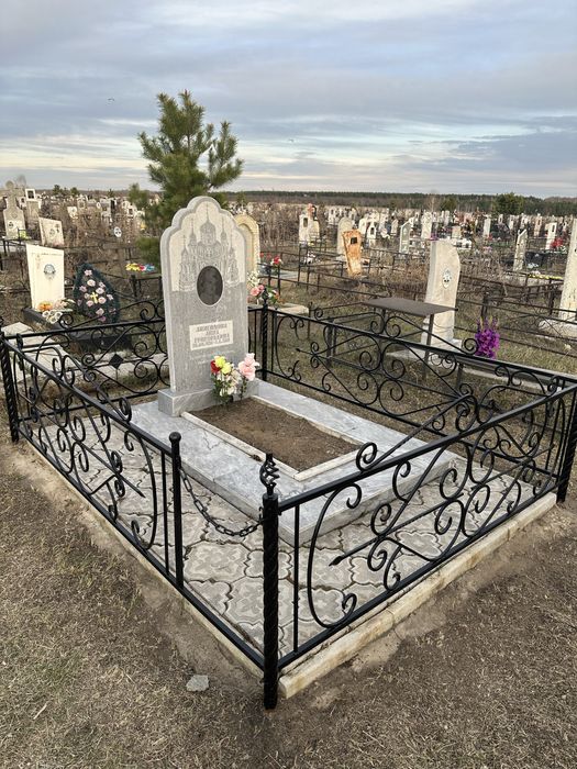 Уборка , благоустройство могил