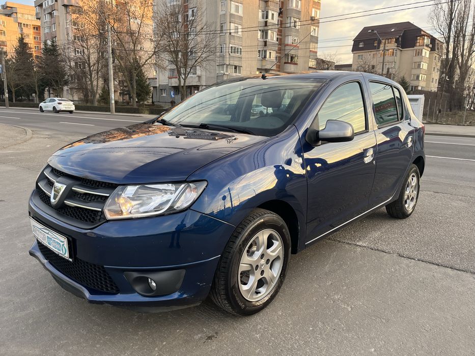 DACIA Sandero 2015