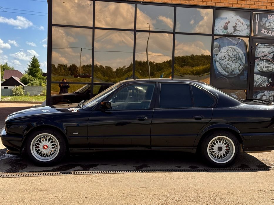 Продам bmw e34 1990г