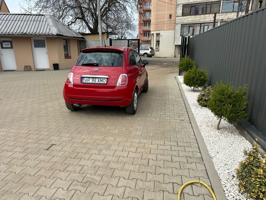 Vând Fiat 500 înmatriculată!!!
