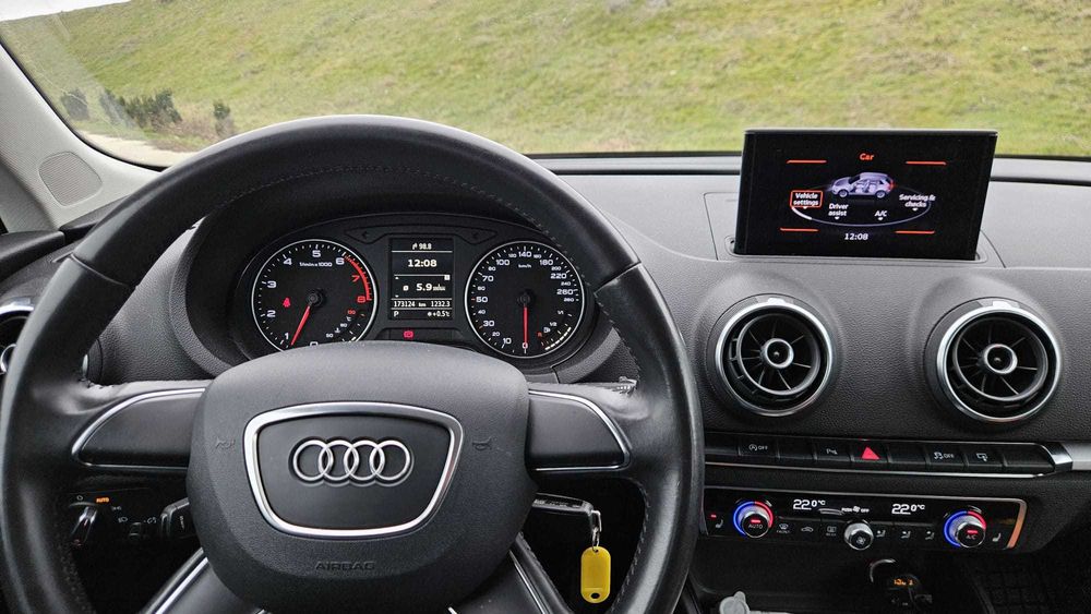 Audi A3 Sportback 1.4 TFSI S-Line / S-tronic