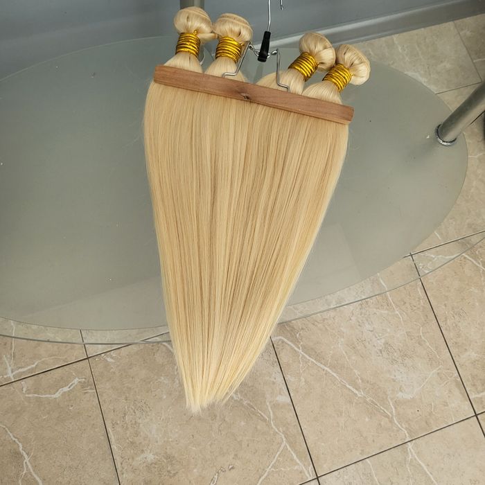 Естествена руса коса