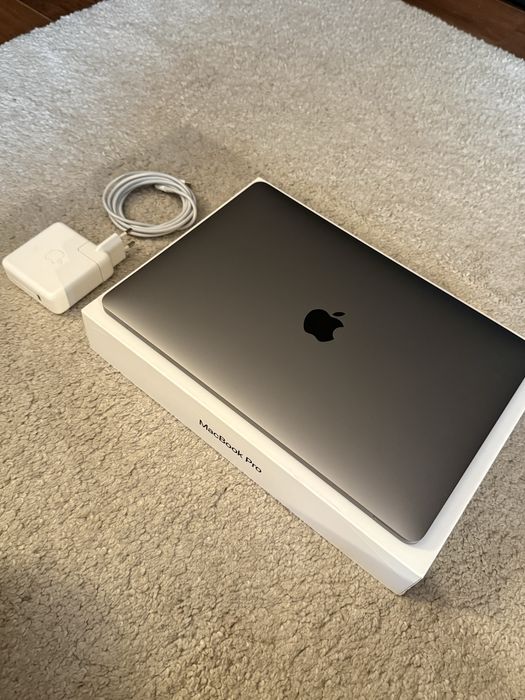 Laptop Macbook pro 13”