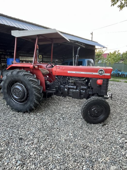 Tractor masey ferguson 165
