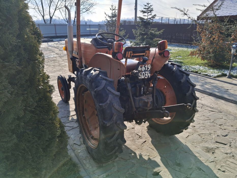 Vand tractor viticol 445