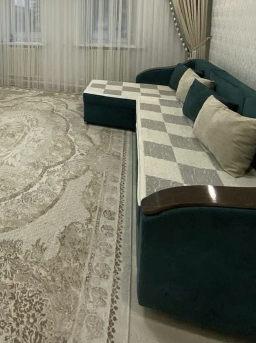 Срочно продам угловой диван