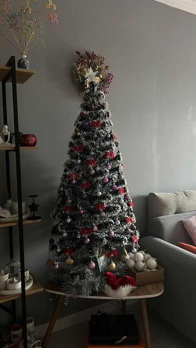 Шикарная ёлка с блютузом