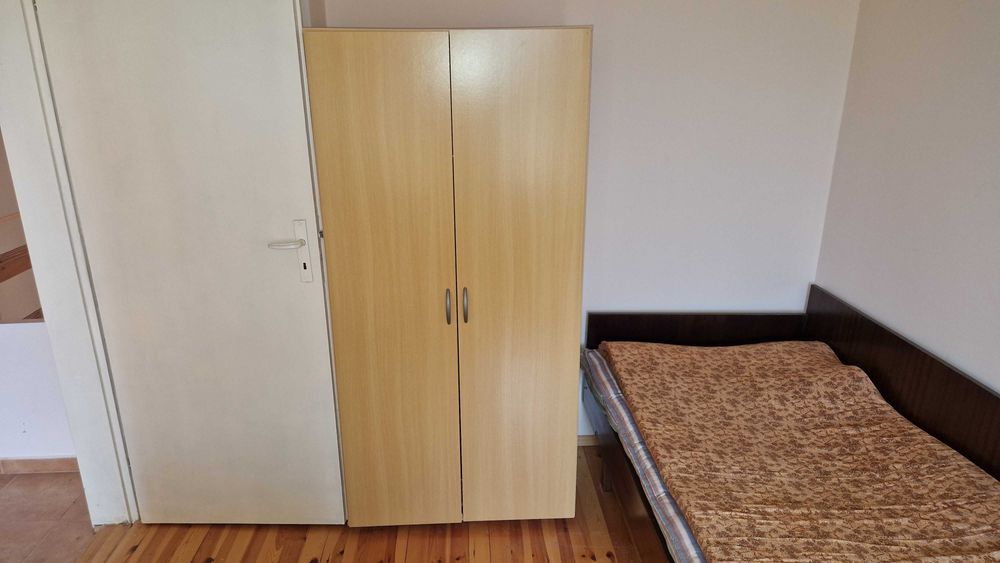 къща в село Планиница (област Перник)