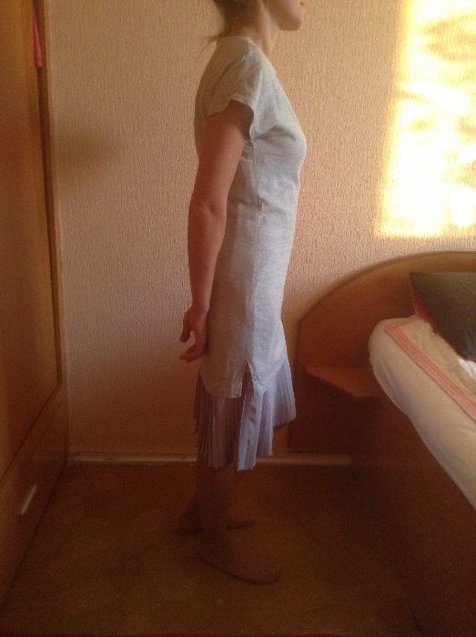 Платье фирменное