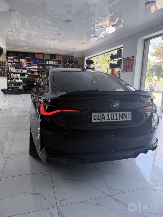 BMW i4 edrive 40i 2026 (05/25) model, probeg 1300 km