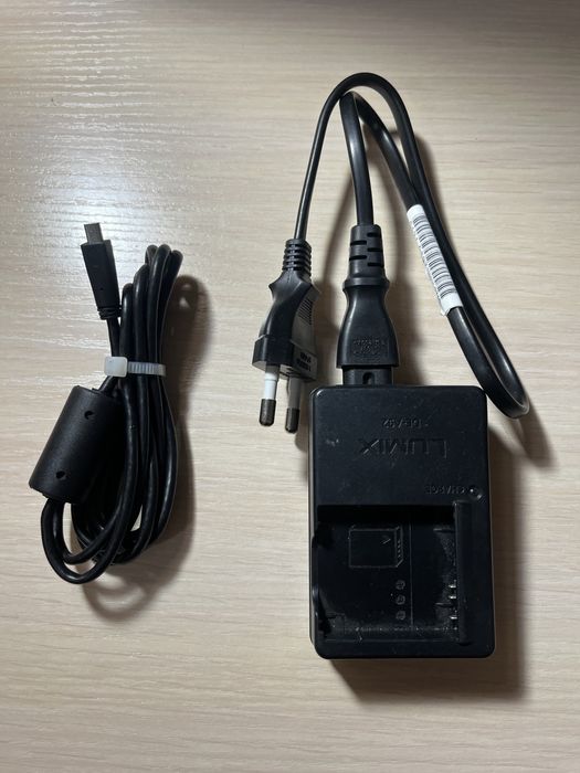 Цифровая камера (Мыльница Panasonic)