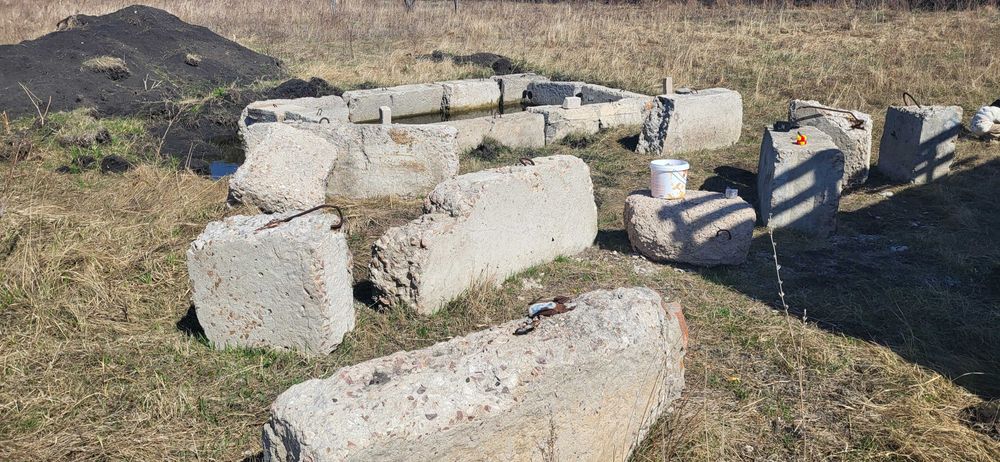 Продам железобетонные блоки