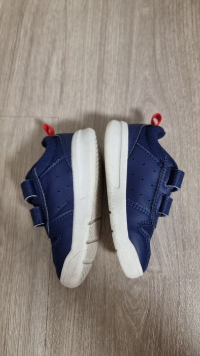 Încălțăminte Adidas