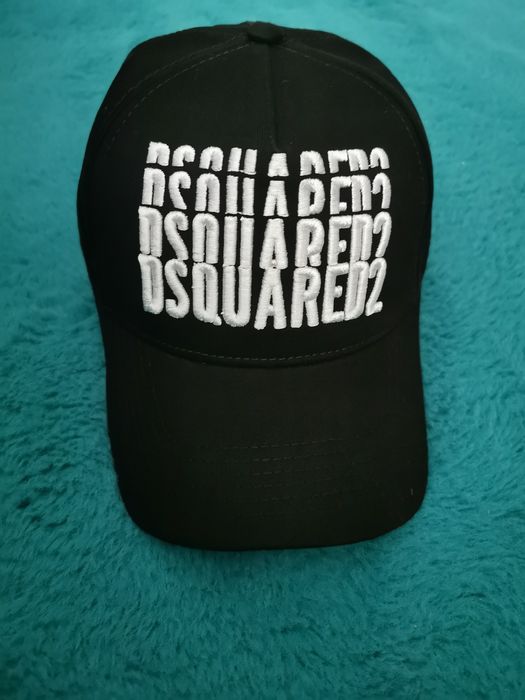 Șapcă dsquared2 nou nefolosita