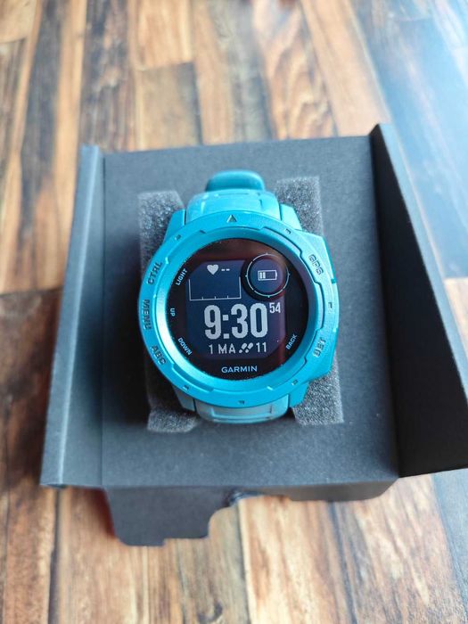 Garmin Instinct / Смарт часовник Гармин Инстинкт