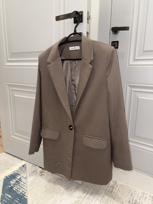 Продается женский пиджак