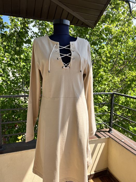 Rochii noi cu eticheta