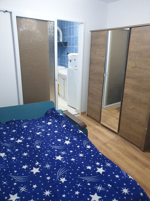 Garsoniera de inchiriat la viaduct