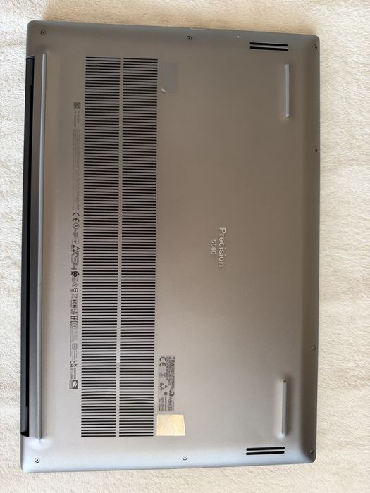 Dell Precision 5680, 16" i7-13800H 32GB/1TB NVIDIA RTX 3500 Ada (12GB)