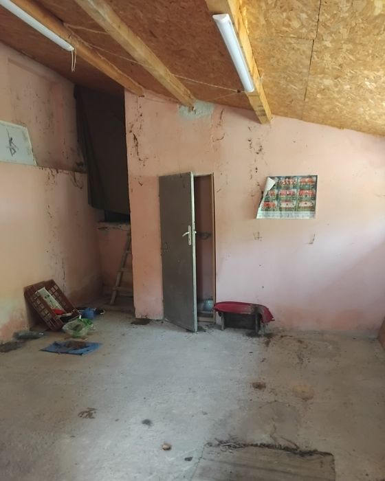 Продава къща в с.Слатино общ.Бобошево