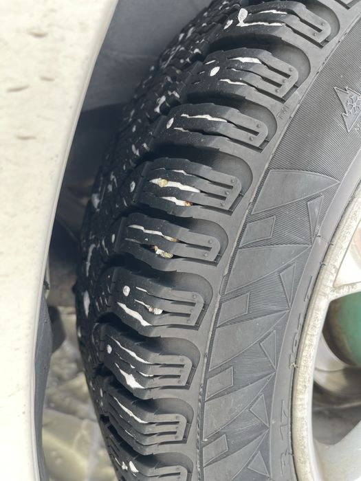 Продам колесы в комплекте R17