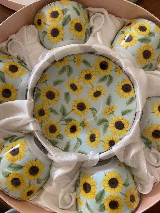 Комплект порцеланови чаши